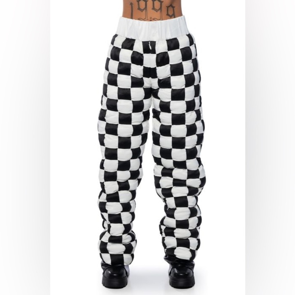CHECKMATE WOVEN CROP BOMBER & JOGGER - Picture 2 of 11
